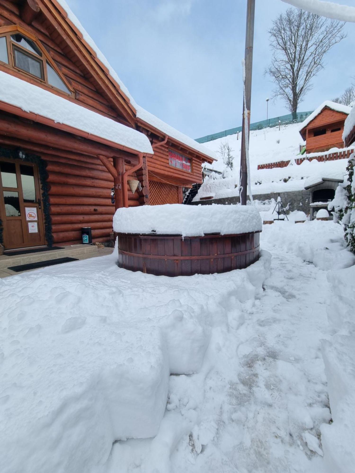 Cazare Casa Suw Toplita Magherus Bagian luar foto